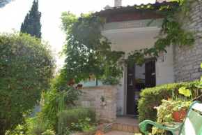 Villa Verde Apartments and Rooms